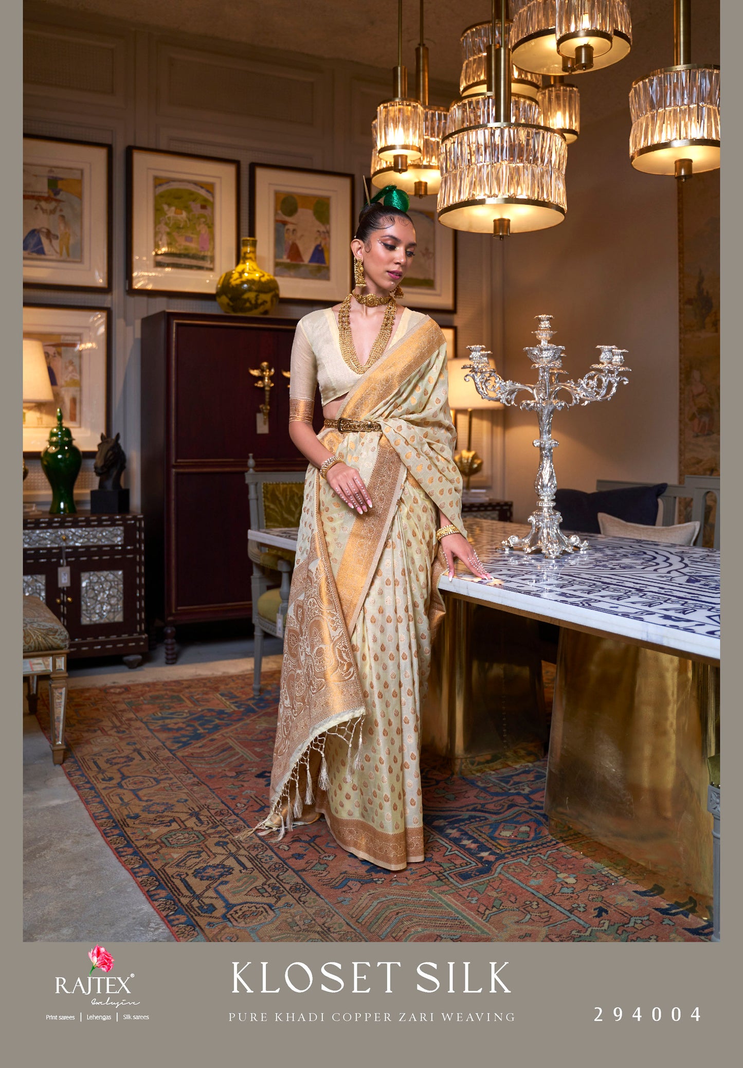 KLOSET SILK