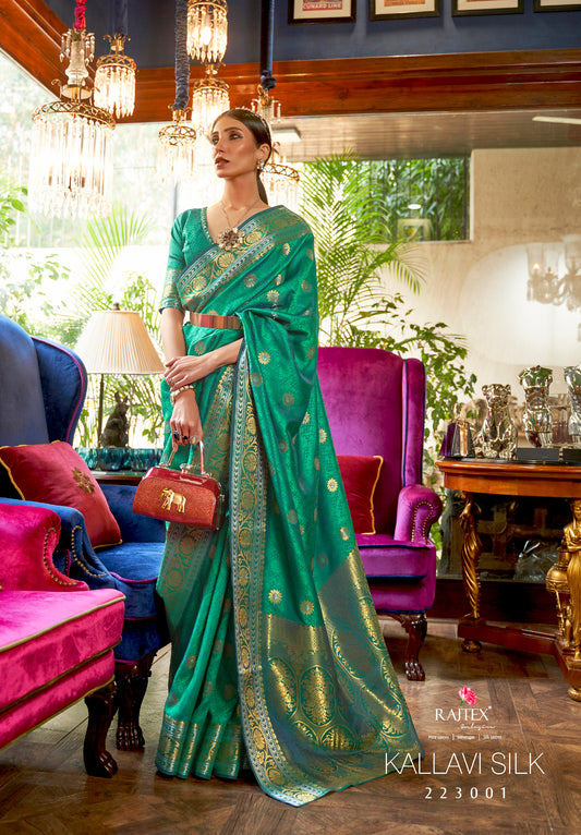 KALLAVI SILK
